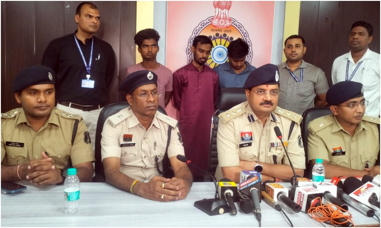 WhatsApp Image 2025-03-22 at 13.46.05